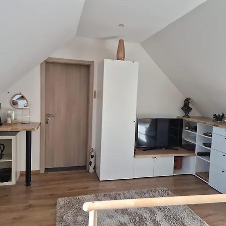 Maison Chaleureuse Homestay *